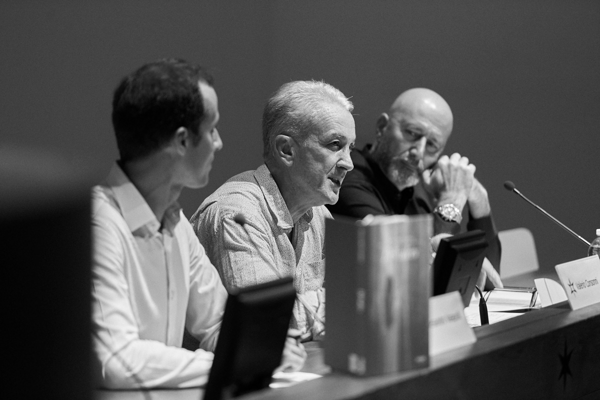 Alessandro_Vasapolli_Opening_Devoilees_Auditorium_Bookshop_Fondazione_Sandretto_Re_Rebaudengo_006