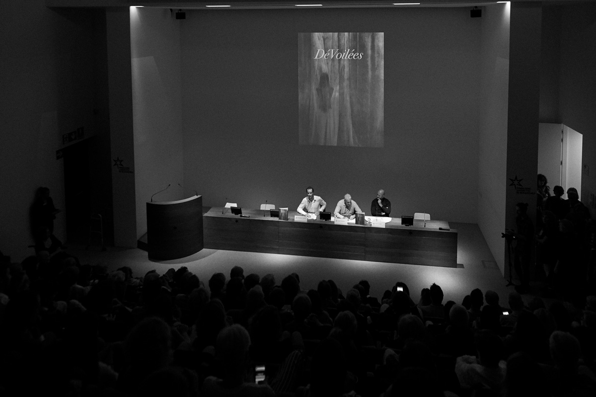 Alessandro_Vasapolli_Opening_Devoilees_Auditorium_Bookshop_Fondazione_Sandretto_Re_Rebaudengo_010